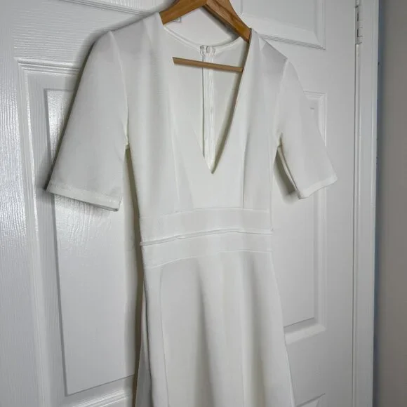 White Deep V-Neck Maxi Dress - Picture 5 of 6